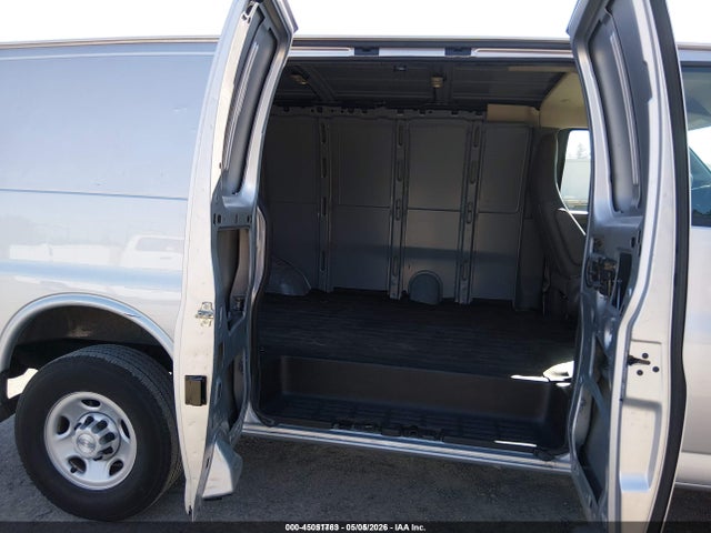 1GCWGAFG0J1313609 Chevrolet Express 2500 Work Van