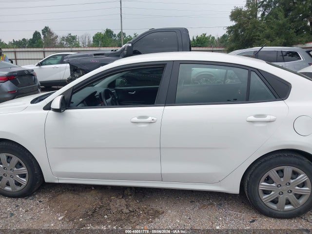 KIA RIO S 2022 3KPA24AD8NE484814 Image 15