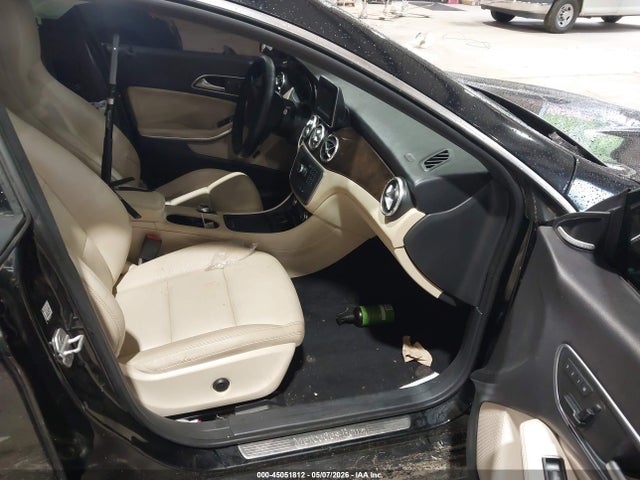 45051812 :رقم المزاد ، WDDSJ4EB1EN055001 vin ، 2014 Mercedes-benz Cla 250 مزاد بيع