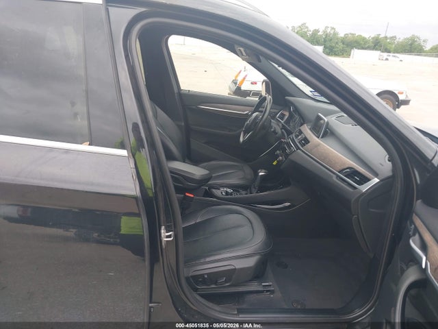 WBXHT3C35GP886029 BMW X1 Xdrive28i