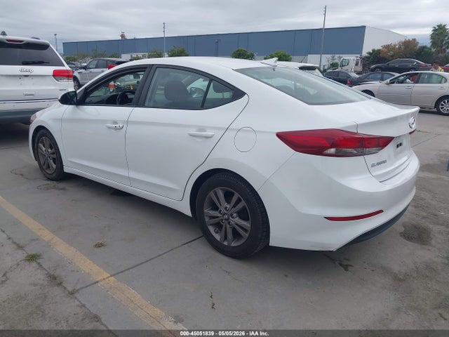 5NPD84LF1HH135729 Hyundai Elantra Value Edition