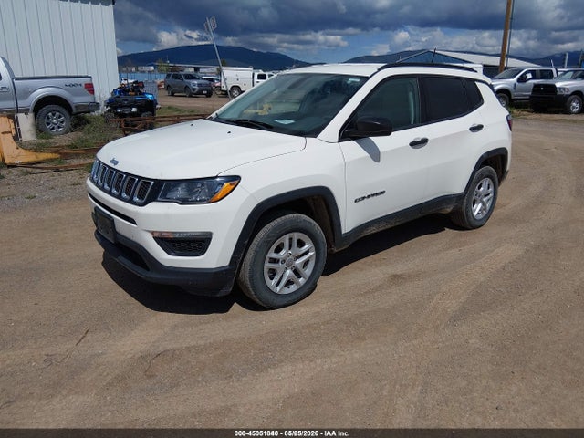3C4NJDAB5JT392276 Jeep Compass Sport 4x4