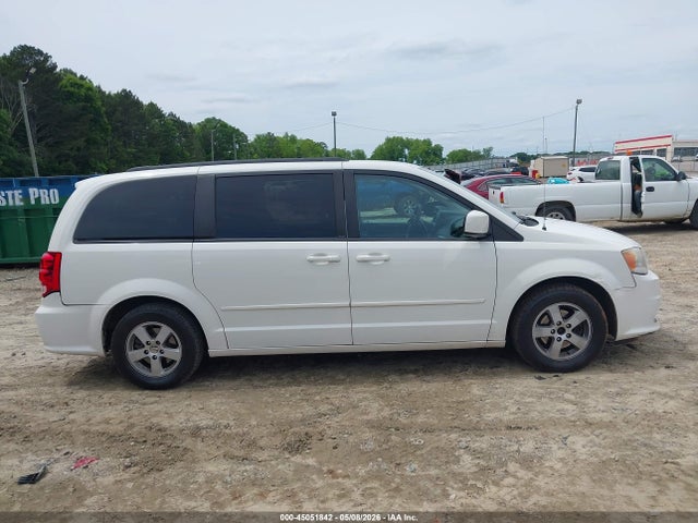 45051842 :رقم المزاد ، 2C4RDGCGXDR581080 vin ، 2013 Dodge Grand Caravan Sxt مزاد بيع