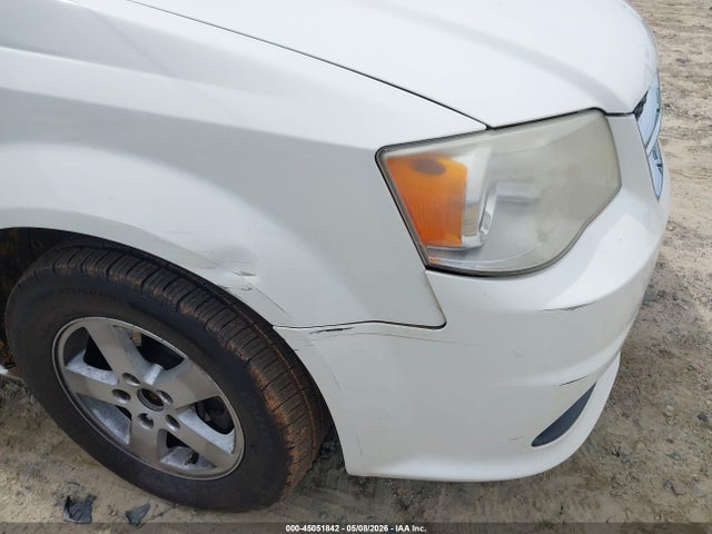 45051842 :رقم المزاد ، 2C4RDGCGXDR581080 vin ، 2013 Dodge Grand Caravan Sxt مزاد بيع