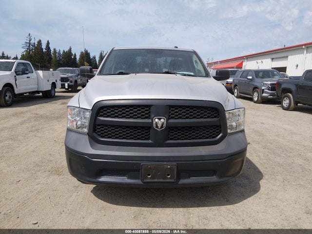 3C6JR6DG5JG255381 RAM 1500 Tradesman 4x2 8&#039; Box