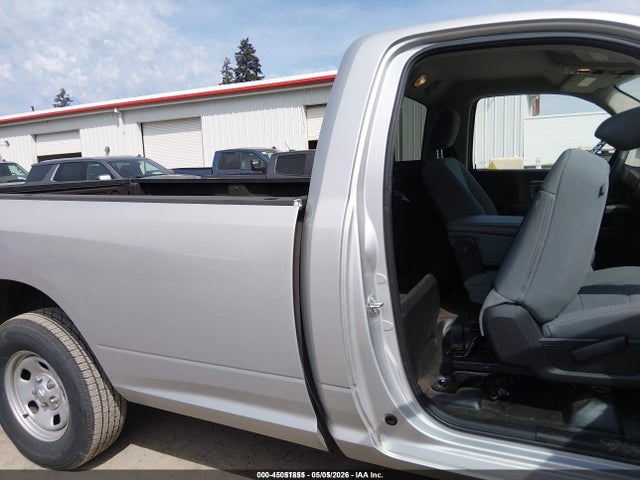 3C6JR6DG5JG255381 RAM 1500 Tradesman 4x2 8&#039; Box