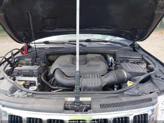 45051874 :رقم المزاد ، 1J4RR4GG7BC528847 vin ، 2011 Jeep Grand Cherokee Laredo مزاد بيع