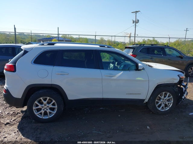 Продаж на аукціоні авто 2016 Jeep Cherokee Latitude, vin: 1C4PJMCS3GW195101, номер лоту: 45051885