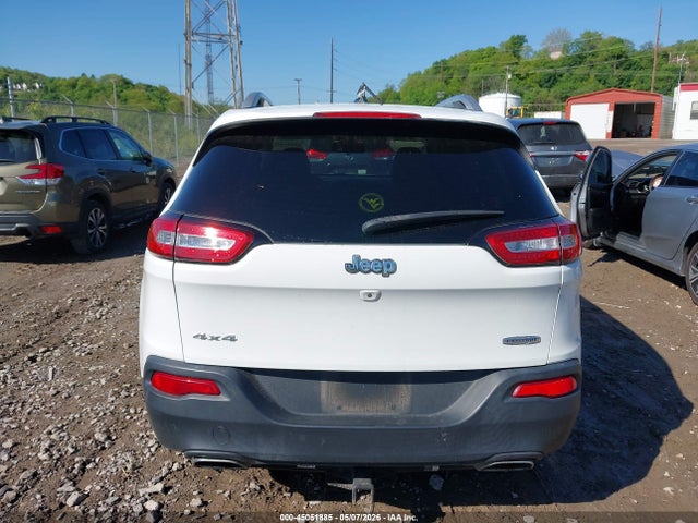 Продаж на аукціоні авто 2016 Jeep Cherokee Latitude, vin: 1C4PJMCS3GW195101, номер лоту: 45051885