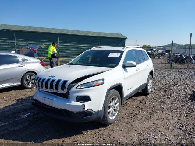 Продаж на аукціоні авто 2016 Jeep Cherokee Latitude, vin: 1C4PJMCS3GW195101, номер лоту: 45051885