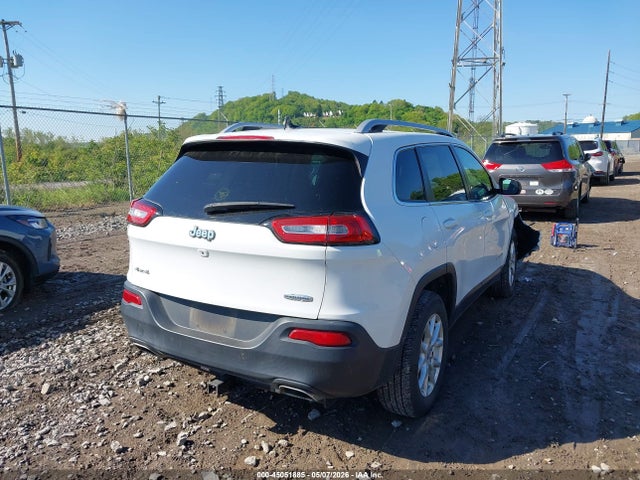 Продаж на аукціоні авто 2016 Jeep Cherokee Latitude, vin: 1C4PJMCS3GW195101, номер лоту: 45051885