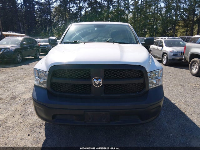 1C6RR6KG5HS835805 RAM 1500 Tradesman 4x2 5&#039;7 Box