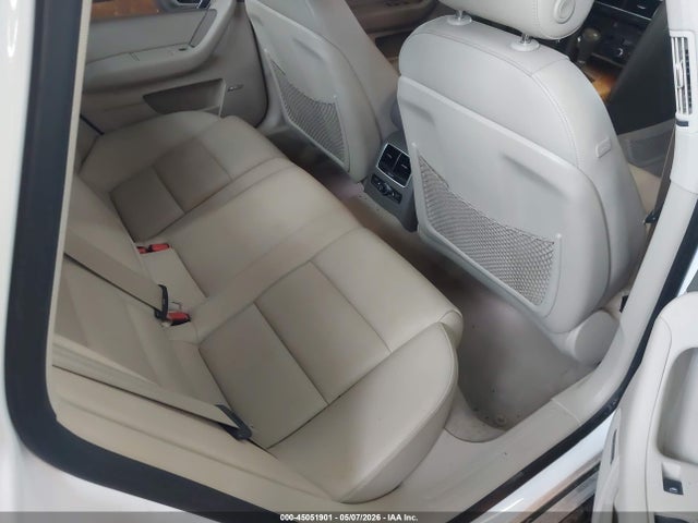 Продажа на аукционе авто 2011 Audi A6 3.0 Premium, vin: WAUKGAFB5BN006835, номер лота: 45051901