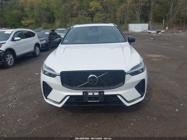 Volvo Xc60 B5 Plus 2026 YV4M12RC1T1402306 Image 12