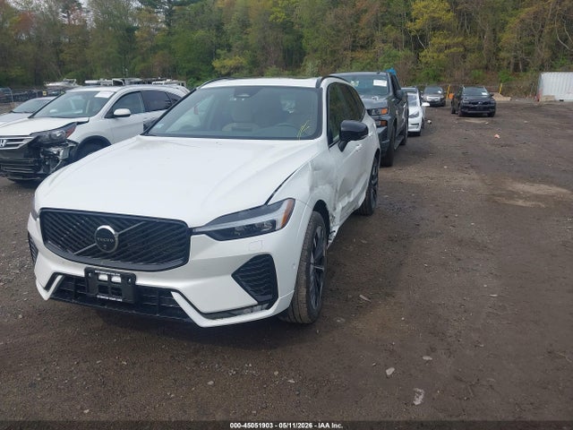 Volvo Xc60 B5 Plus 2026 YV4M12RC1T1402306 Image 2