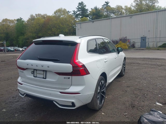 Volvo Xc60 B5 Plus 2026 YV4M12RC1T1402306 Image 4