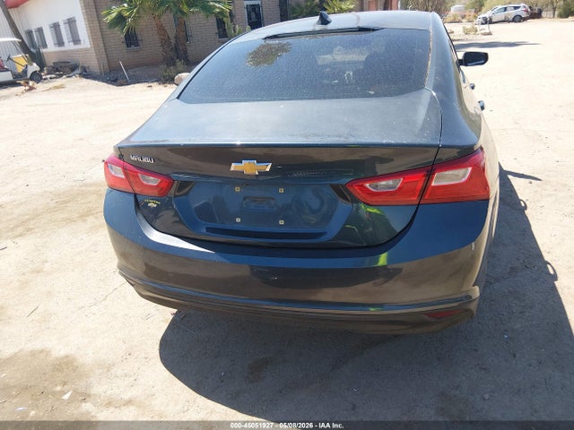 1G1ZB5ST9KF139588 Chevrolet Malibu 1ls