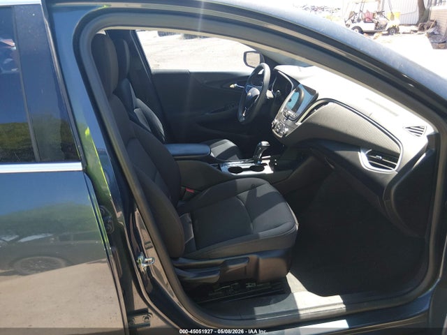 1G1ZB5ST9KF139588 Chevrolet Malibu 1ls