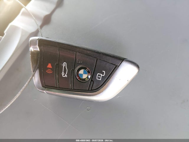 3MW5R7J09L8B12757 BMW 330i Xdrive