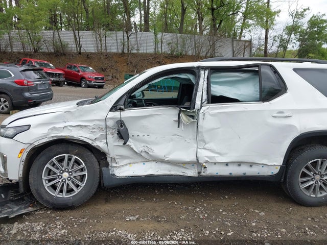 45051965 :رقم المزاد ، 1GNEVGKW2NJ183282 vin ، 2022 Chevrolet Traverse Awd Lt Cloth مزاد بيع