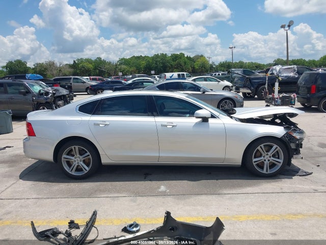 Auction sale of the 2018 Volvo S90 T5 Momentum, vin: LVY982AK9JP007395, lot number: 45051968
