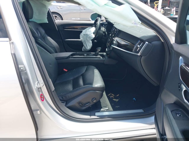 45051968 :رقم المزاد ، LVY982AK9JP007395 vin ، 2018 Volvo S90 T5 Momentum مزاد بيع