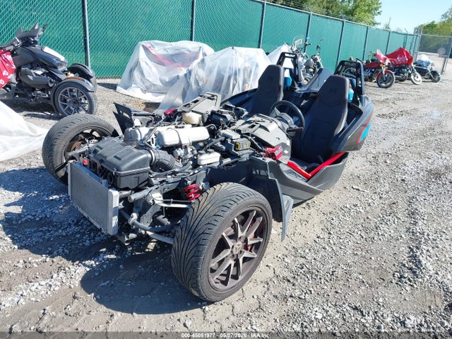 Polaris Slingshot 2022 57XAARHB7N8152675 Image 2