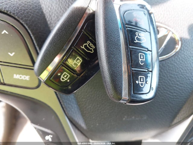 2013 Hyundai Santa Fe Sport მანქანა იყიდება აუქციონზე, vin: 5XYZU3LB2DG104094, აუქციონის ნომერი: 45051998