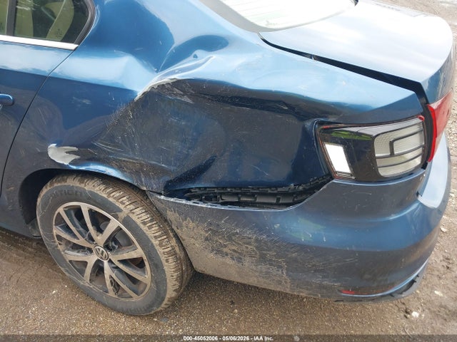 Aukcja sprzedaży 2017 Volkswagen Jetta 1.4t Se, vin: 3VWDB7AJ1HM239350, numer aukcji: 45052006