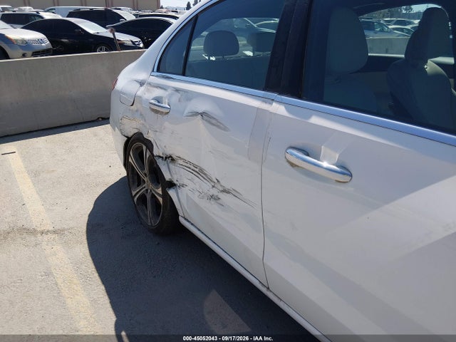 Продаж на аукціоні авто 2025 Mercedes-benz C 300, vin: W1KAF4GB1SR266620, номер лоту: 45052043