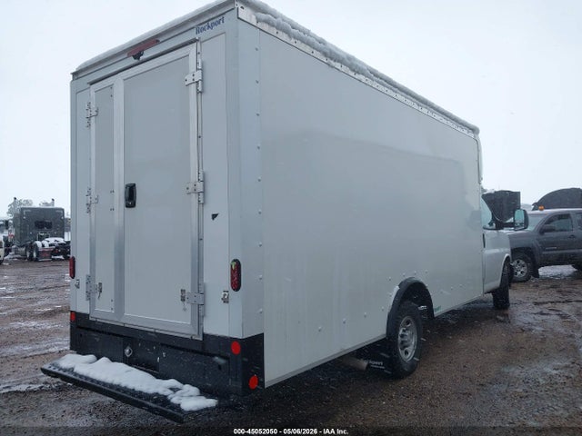 Продажа на аукционе авто 2023 Chevrolet Express Cutaway Work Van, vin: 1GB0GSF77P1103906, номер лота: 45052050
