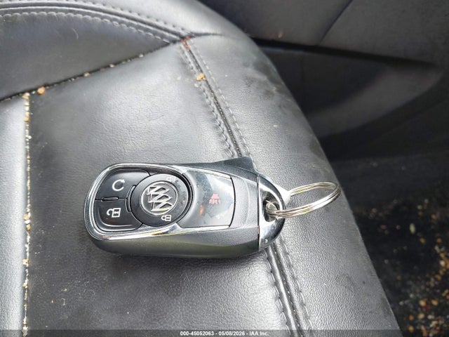 45052063 :رقم المزاد ، KL4CJCSB8HB249425 vin ، 2017 Buick Encore Essence مزاد بيع