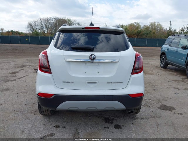 45052063 :رقم المزاد ، KL4CJCSB8HB249425 vin ، 2017 Buick Encore Essence مزاد بيع