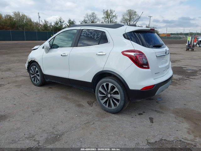 45052063 :رقم المزاد ، KL4CJCSB8HB249425 vin ، 2017 Buick Encore Essence مزاد بيع