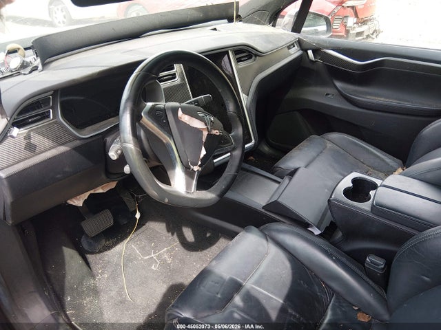 Продаж на аукціоні авто 2016 Tesla Model X 60d/70d/75d/90d, vin: 5YJXCAE2XGF019821, номер лоту: 45052073
