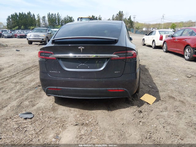 Продаж на аукціоні авто 2016 Tesla Model X 60d/70d/75d/90d, vin: 5YJXCAE2XGF019821, номер лоту: 45052073