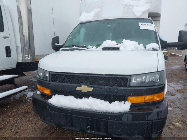 2023 Chevrolet Express Cutaway Work Van მანქანა იყიდება აუქციონზე, vin: 1GB0GSF75P1104102, აუქციონის ნომერი: 45052089