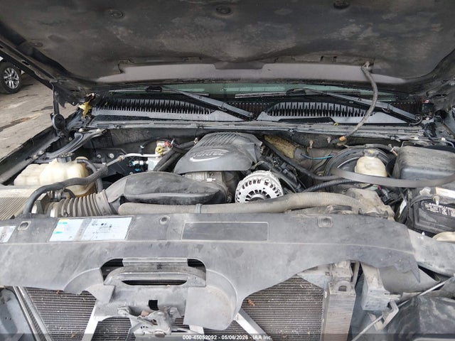 Продажа на аукционе авто 2005 Chevrolet Silverado 1500 Z71, vin: 2GCEK13T651313237, номер лота: 45052092