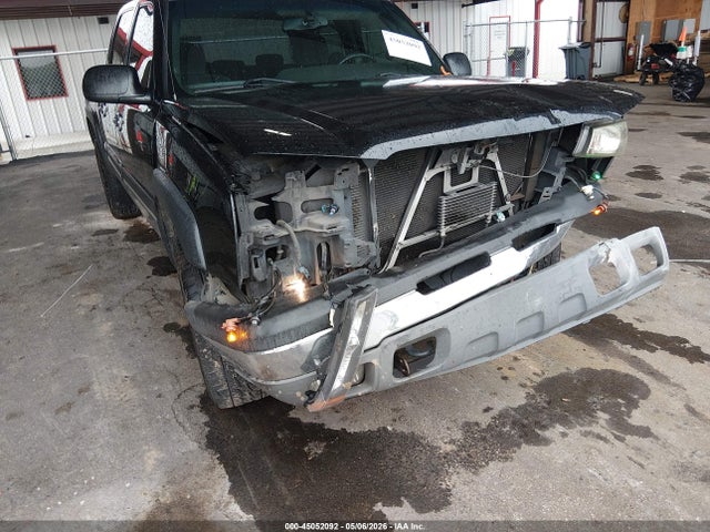 Продажа на аукционе авто 2005 Chevrolet Silverado 1500 Z71, vin: 2GCEK13T651313237, номер лота: 45052092