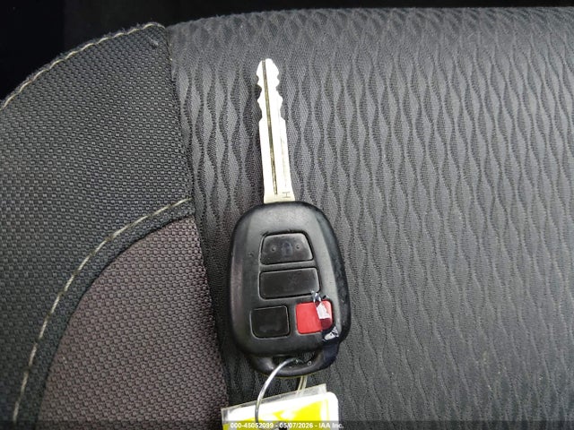 Продажа на аукционе авто 2018 Toyota Corolla Le, vin: 2T1BURHE8JC033174, номер лота: 45052099