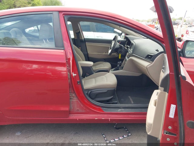 Hyundai ELANTRA SE 2019 KMHD74LF9KU799160 Image 5