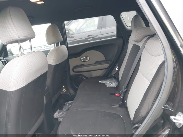 KIA Soul 2017 KNDJN2A22H7412862 Image 16