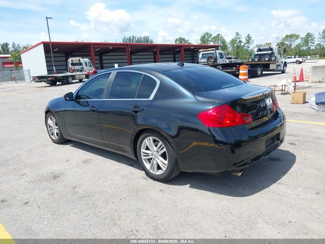 45052133 :رقم المزاد ، JN1CV6AP9DM300215 vin ، 2013 Infiniti G37 Journey مزاد بيع