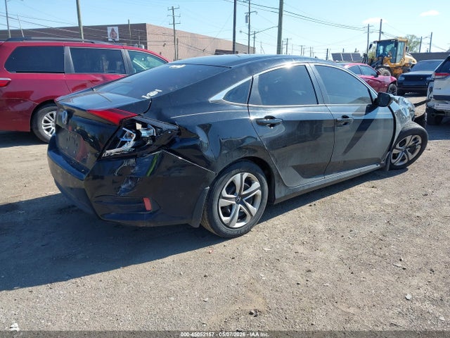 Продаж на аукціоні авто 2018 Honda Civic Lx, vin: 19XFC2F57JE024367, номер лоту: 45052157