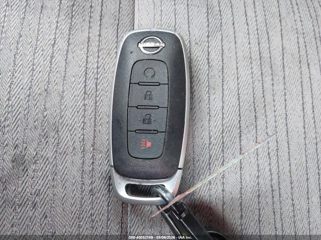 JN8BT3BA6PW421238 Nissan Rogue Sv Fwd