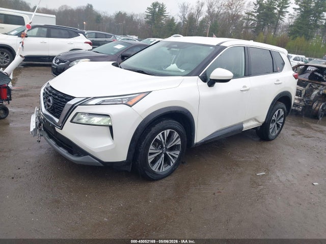 JN8BT3BA6PW421238 Nissan Rogue Sv Fwd