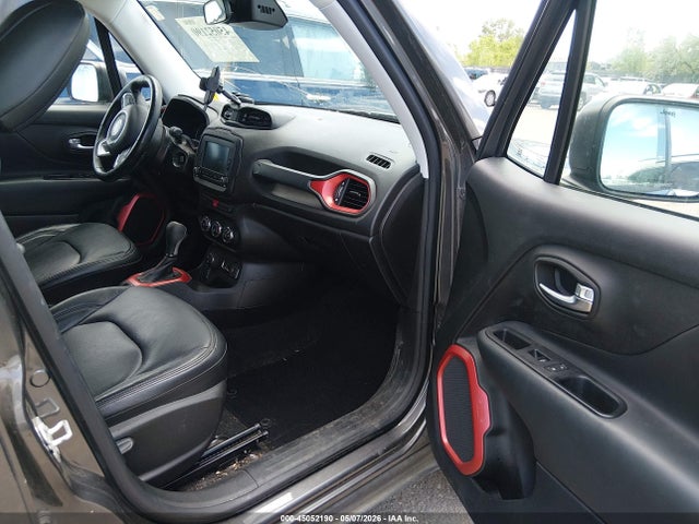 ZACCJBCB6HPG31148 Jeep Renegade Trailhawk 4x4