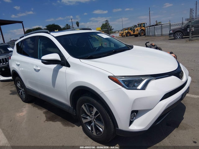 Toyota Rav4 Xle 2018 2T3RFREV0JW812118 Image 13