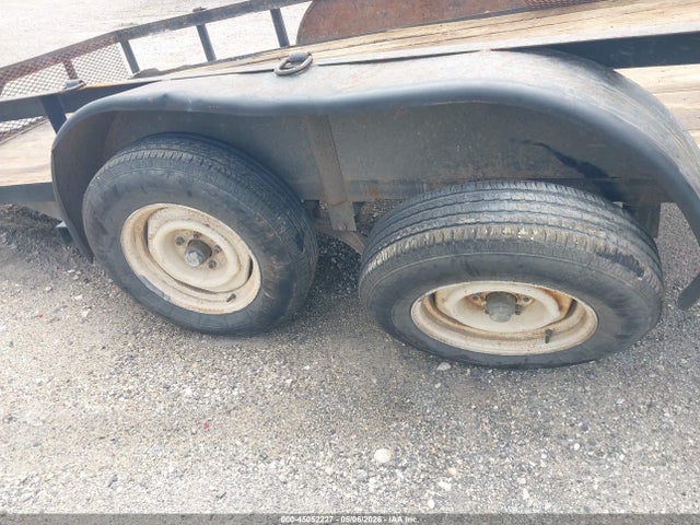 45052227 :رقم المزاد ، 1A1DJ12004A005607 vin ، 2004 Fontaine Trailer Co Unknown مزاد بيع