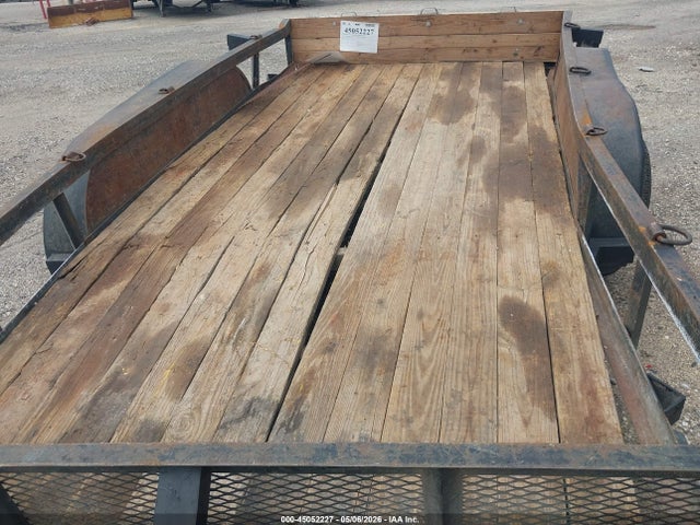 45052227 :رقم المزاد ، 1A1DJ12004A005607 vin ، 2004 Fontaine Trailer Co Unknown مزاد بيع